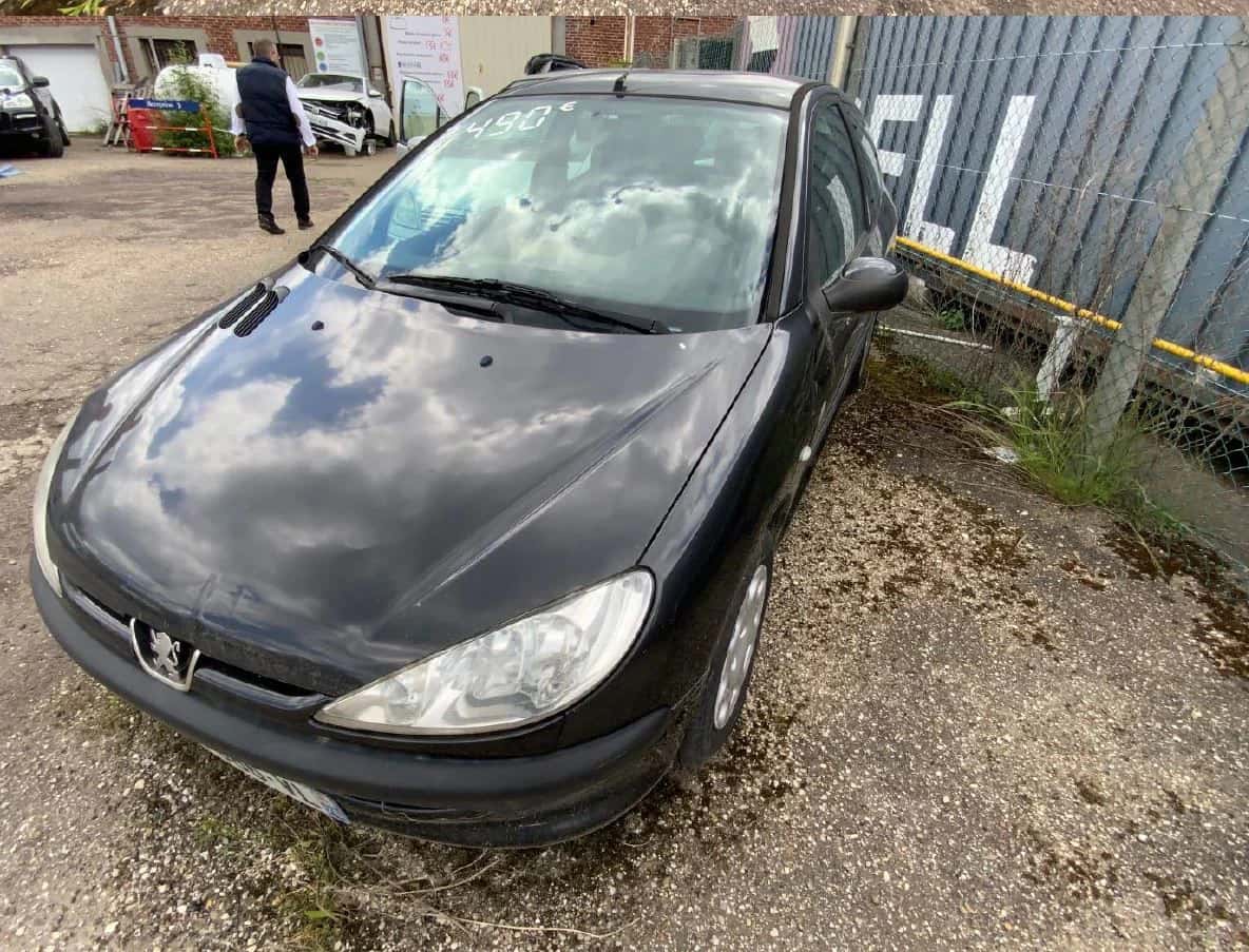 PEUGEOT 206, année 2004, 4 CV, ES, Peugeot · 2004 à Rouen — photo 1