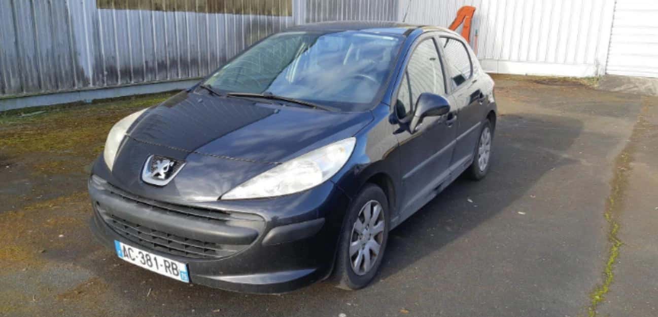 PEUGEOT 207 1.6 Dci 90, Peugeot · 2009 — photo 1