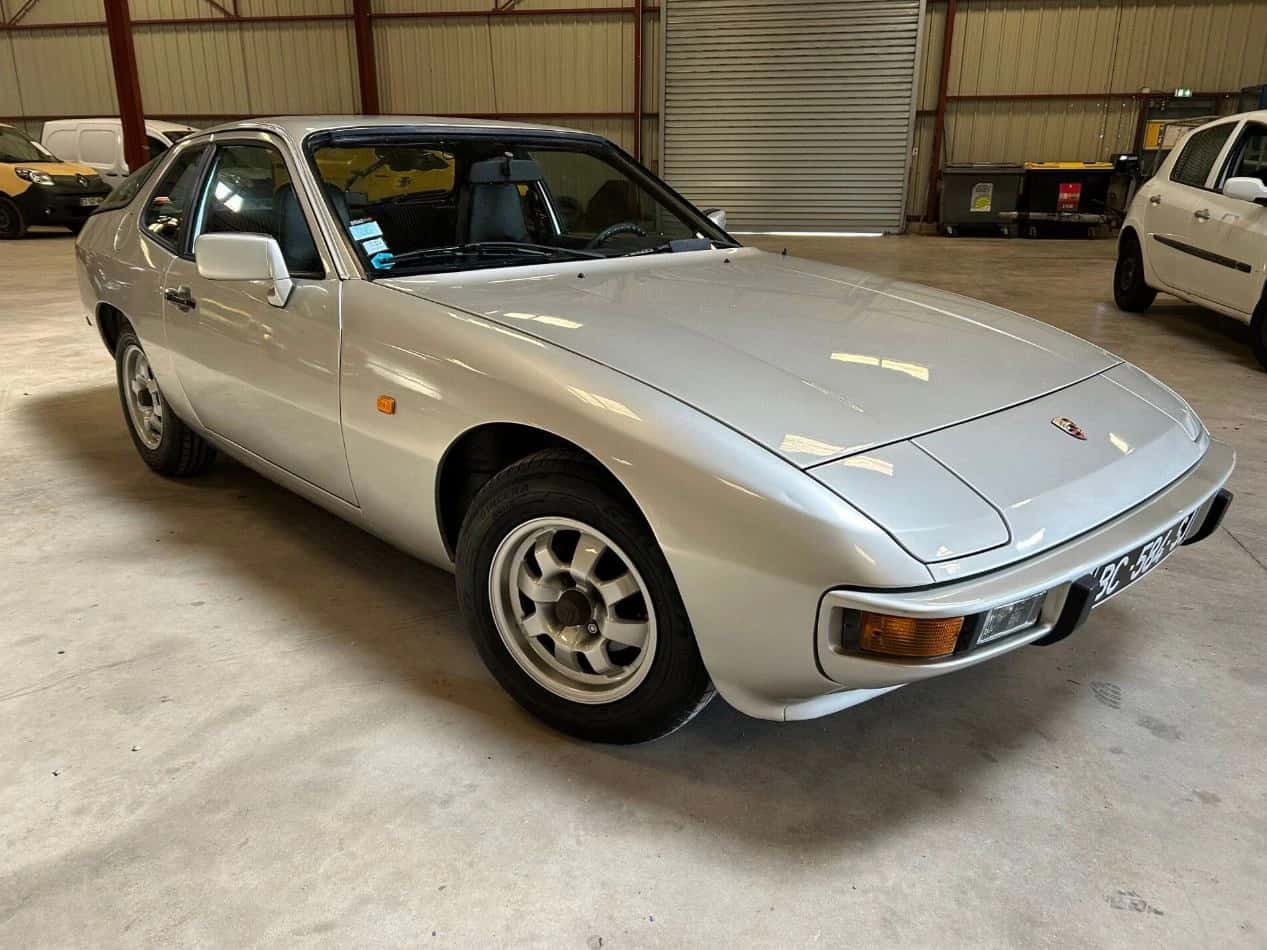 Porshe 924 2.0L, année 1980, avec 32112 km au compteur