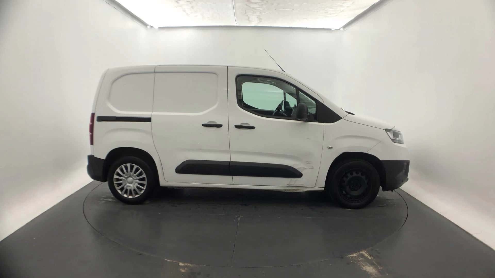 PROACE CITY MEDIUM 1.5L 100 D-4D BVM5, TOYOTA · 2021 · 108 595 km · Diesel à Miramas — photo 1