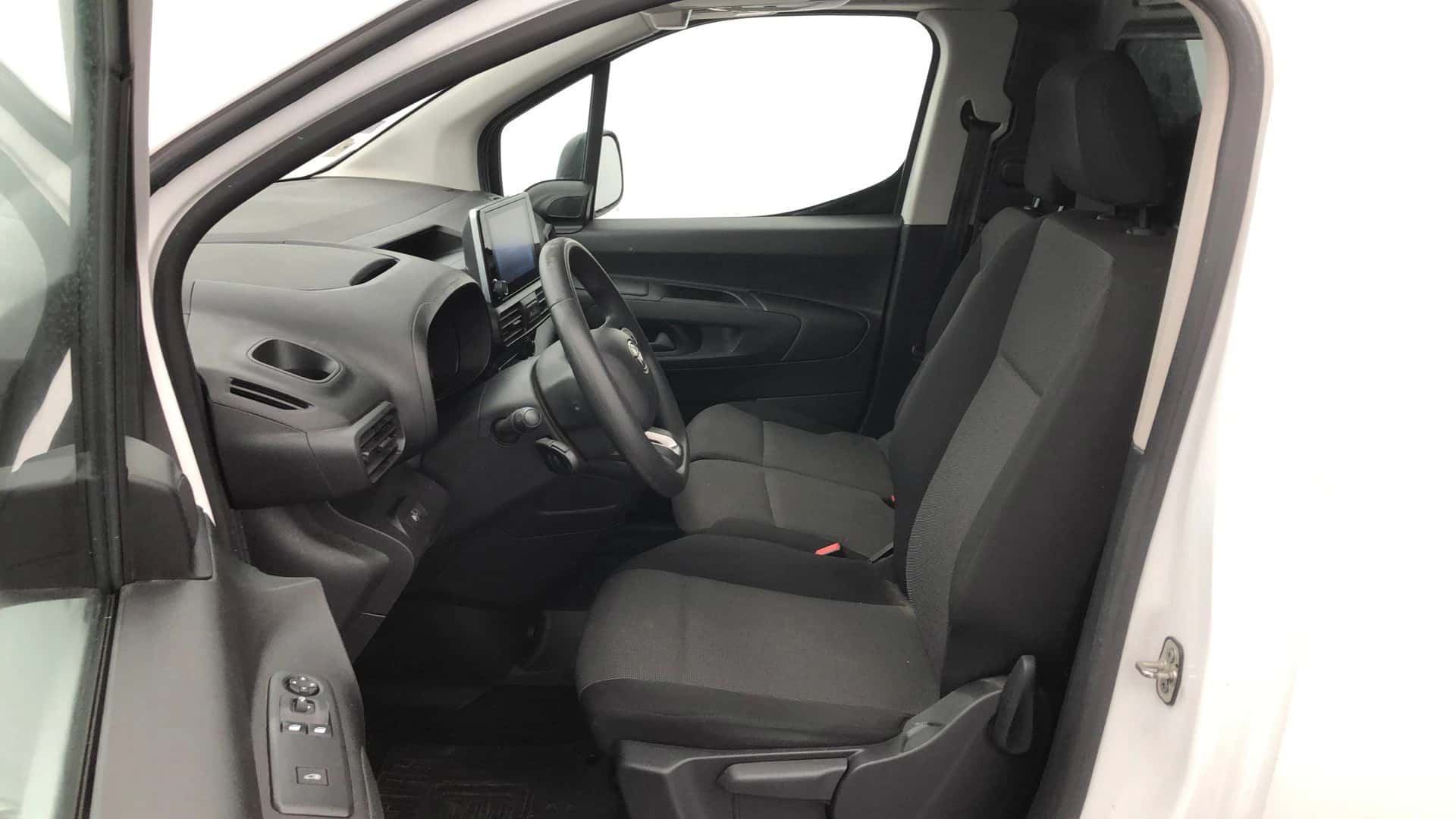 PROACE CITY MEDIUM 1.5L 100 D-4D BVM5, TOYOTA · 2021 · 103 784 km · Diesel à Miramas — photo 1