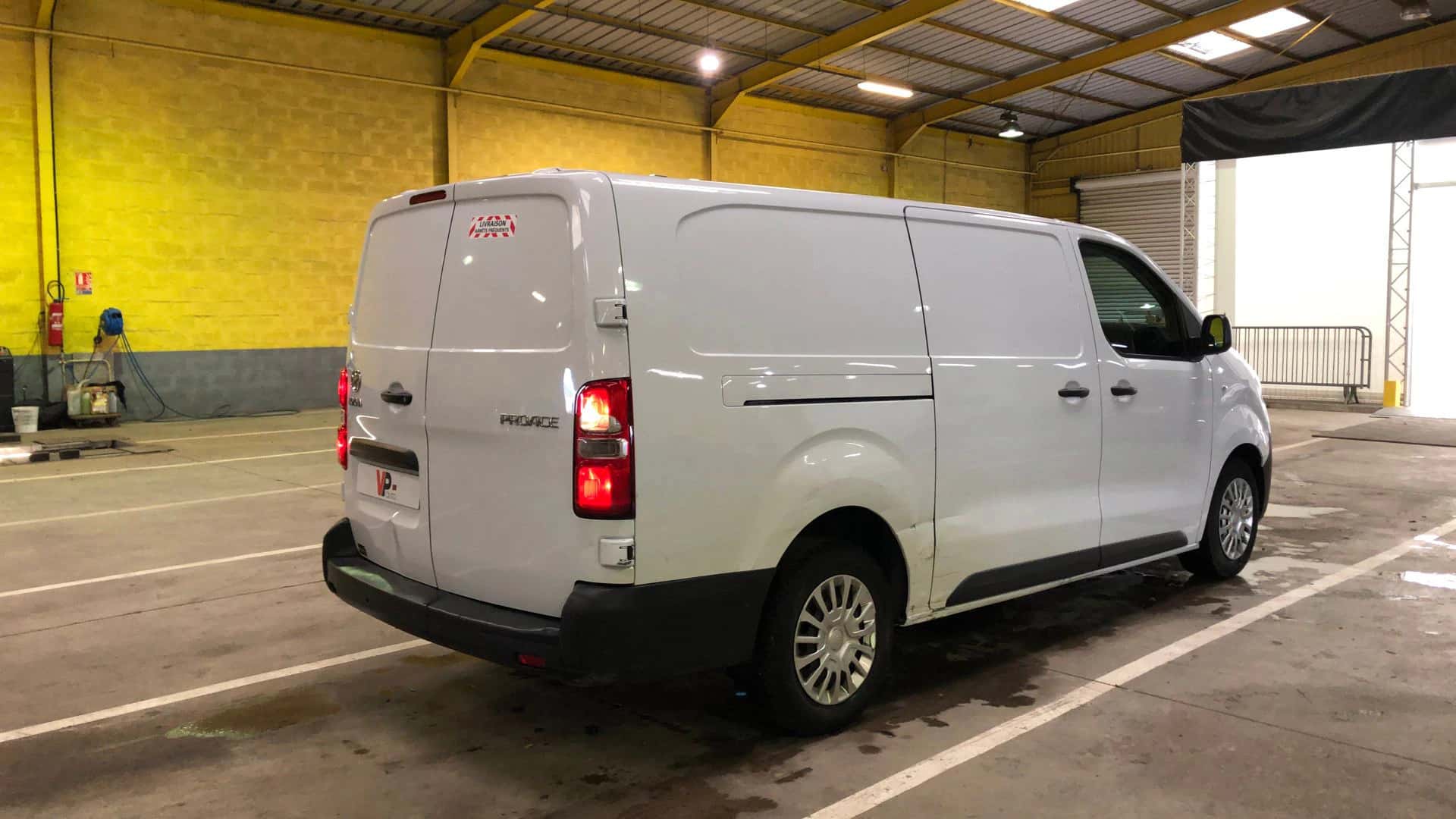 PROACE LONG 2.0L 140 D-4D BVM6, TOYOTA · 2023 · 77 864 km · Diesel à Vertou — photo 1
