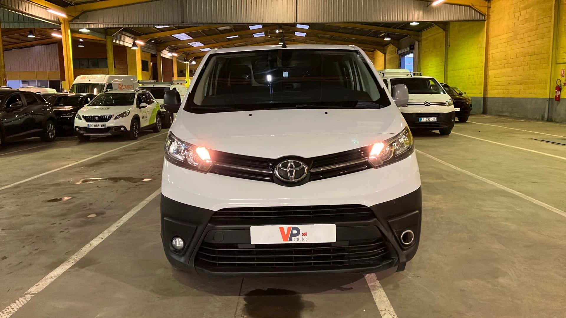 PROACE LONG 2.0L 140 D-4D BVM6, TOYOTA · 2022 · 94 380 km · Diesel à Vertou — photo 1