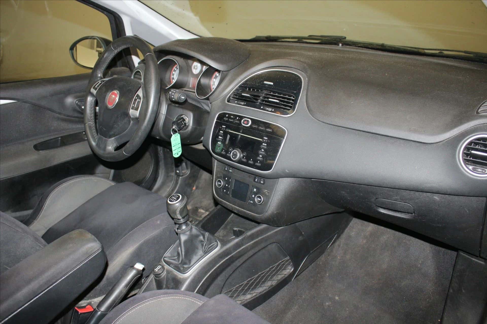 Punto 1.4 MultiAir 16V 105 S&S, FIAT · 2012 · 150 223 km · Essence à Caudan — photo 1
