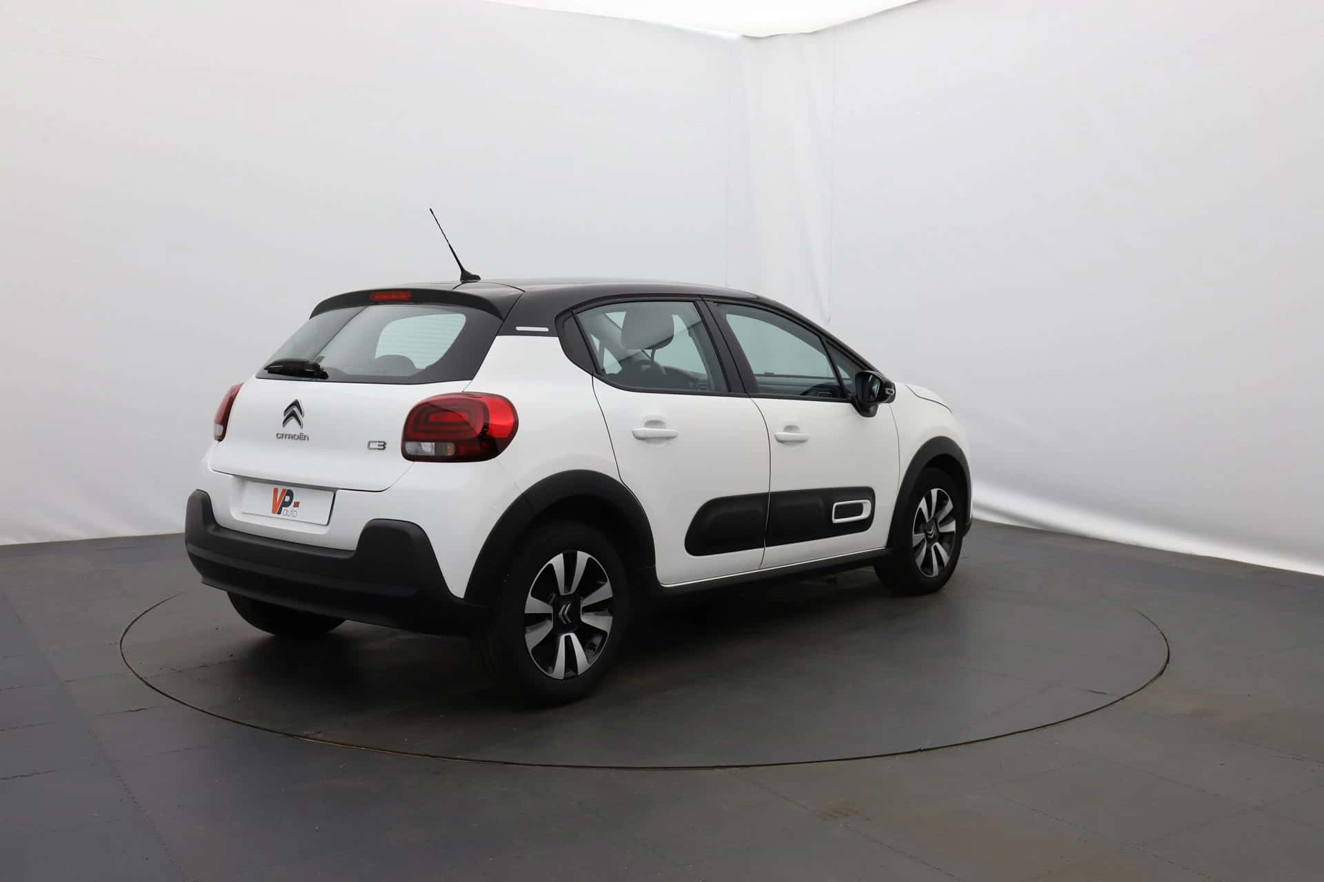 C3 PureTech 83 S&S BVM5, CITROEN · 2021 · 20 393 km · Essence à Bassens — photo 1