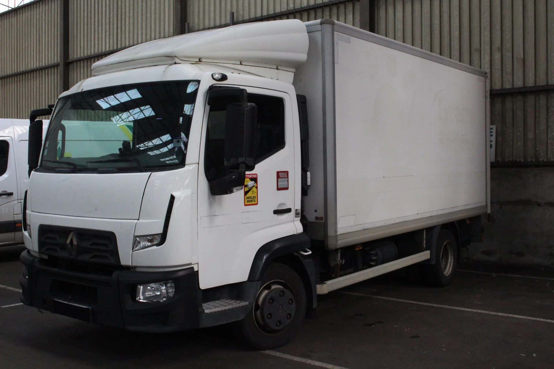 RENAUT D. 7T5 3.0 177CH 19M3