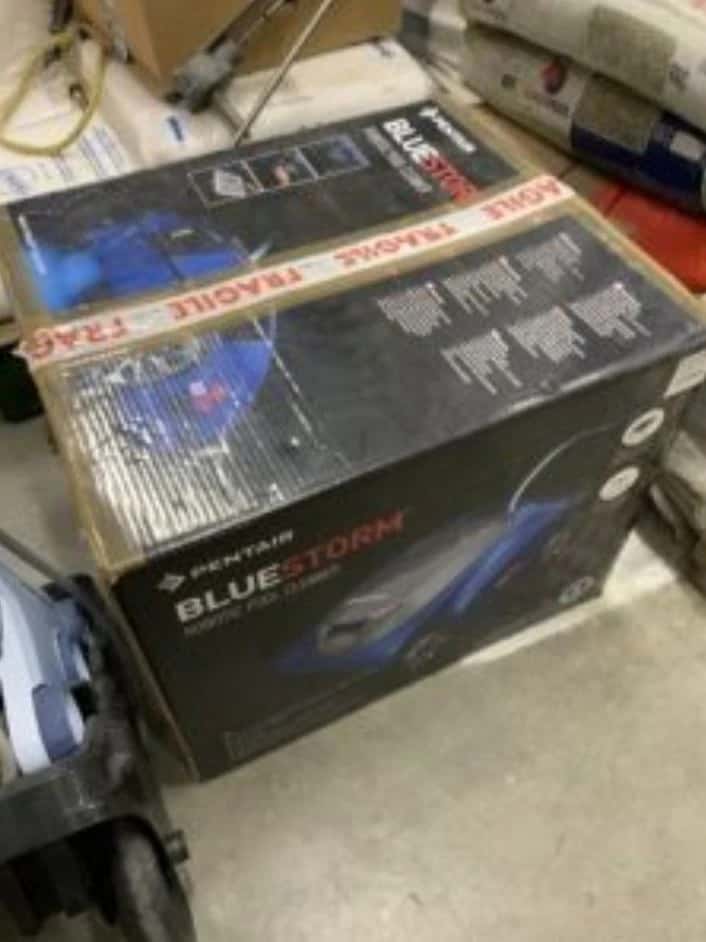 1 robot BLUESTORM