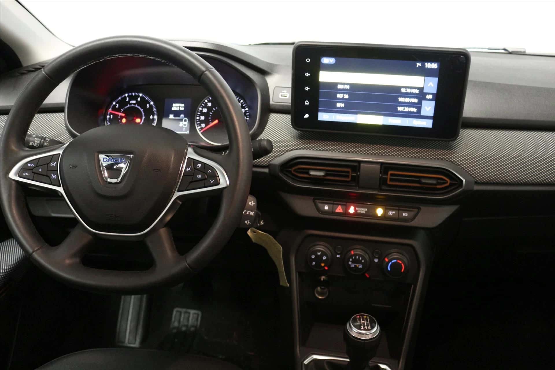 Sandero TCe 90 - 22, DACIA · 2022 · 26 399 km · Essence à Caudan — photo 1