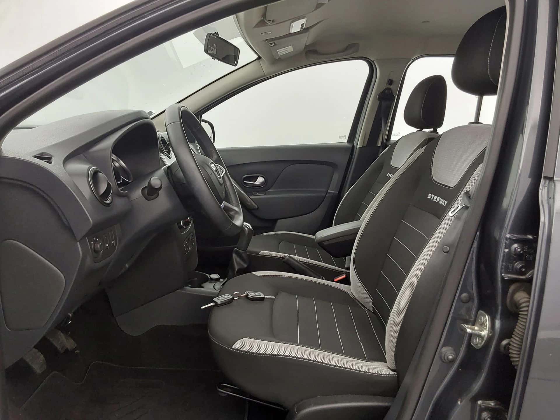 Sandero TCe 90, DACIA · 2016 · 80 743 km · Essence à Valenton — photo 1