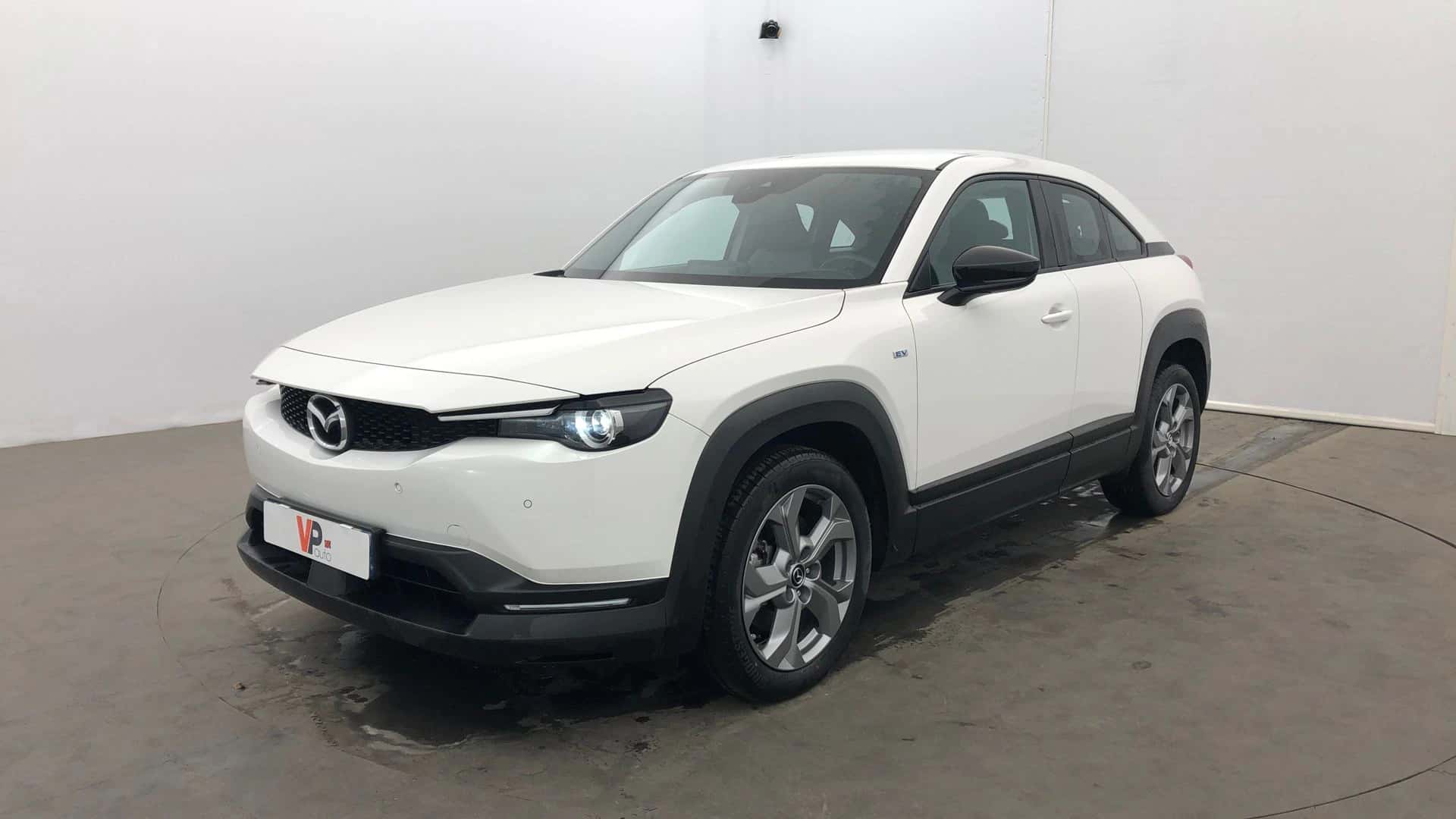 MX-30 e-Skyactiv 145 ch, MAZDA · 2022 · 26 573 km · Electrique à Vertou — photo 1