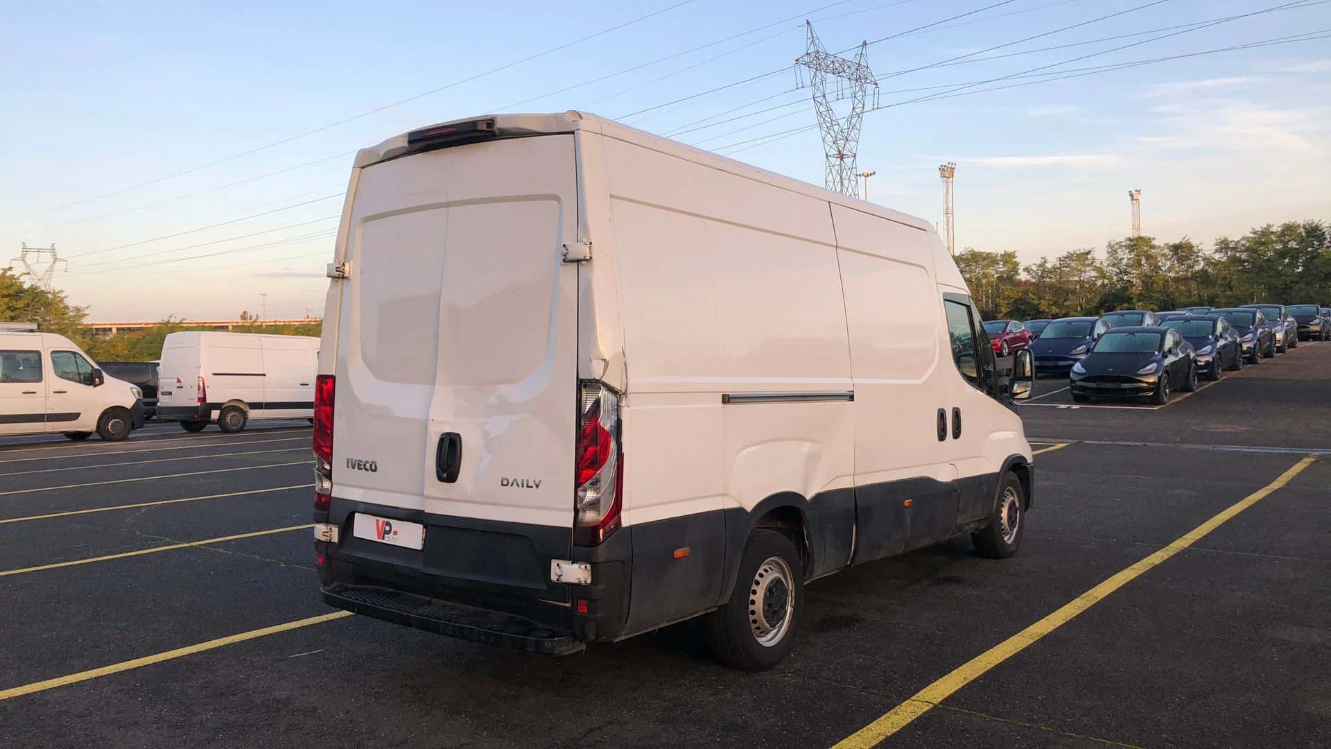 35 S14 V12, IVECO · 2021 · 118 799 km · Diesel à Valenton — photo 1