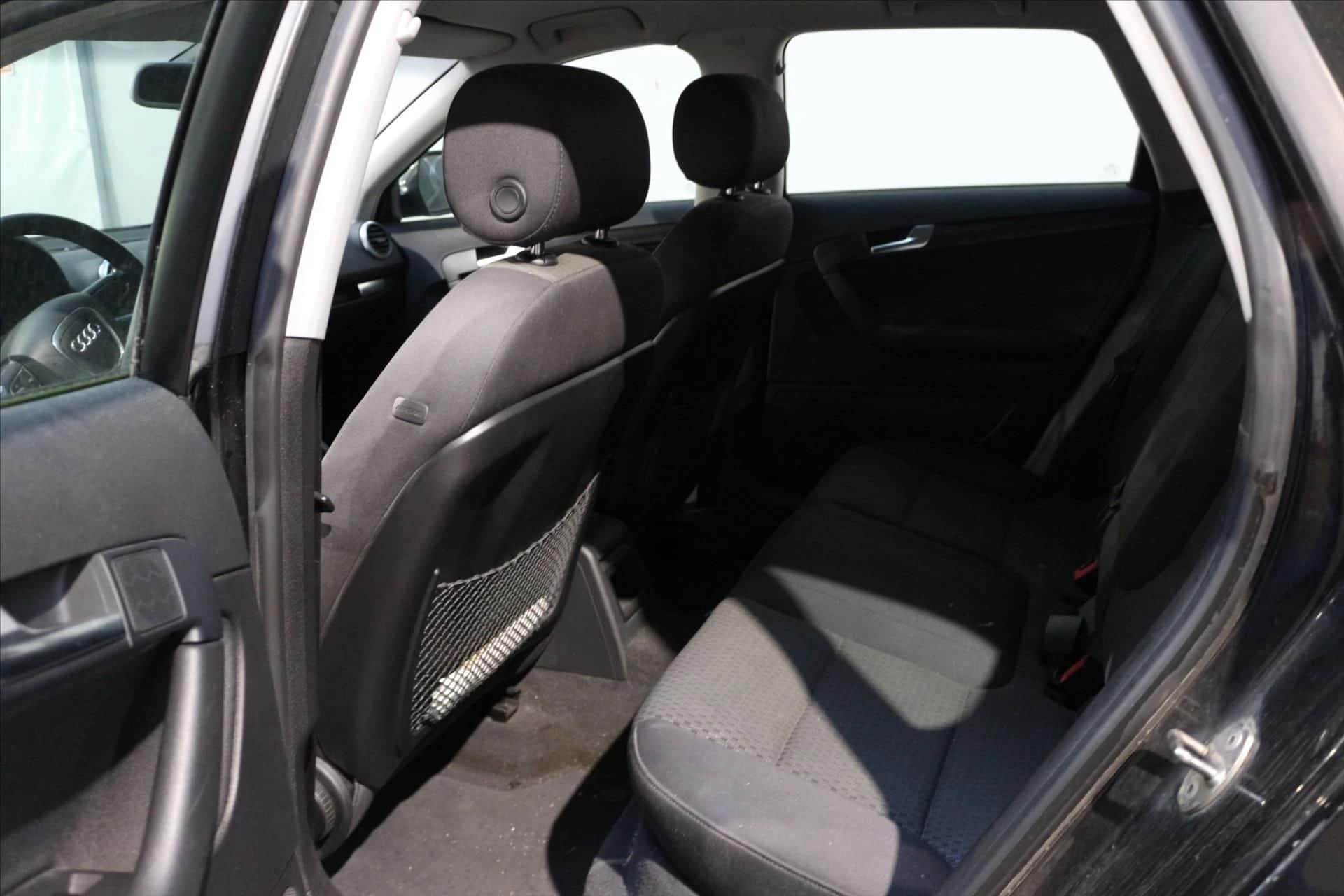 A3 Sportback 2.0 TDI 140 DPF, AUDI · 2009 · 209 646 km · Diesel à Caudan — photo 1