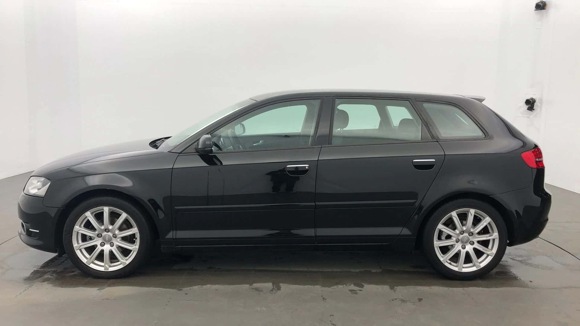 A3 Sportback 1.6 TDI 105 DPF, AUDI · 2012 · 130 580 km · Diesel à Vertou — photo 1