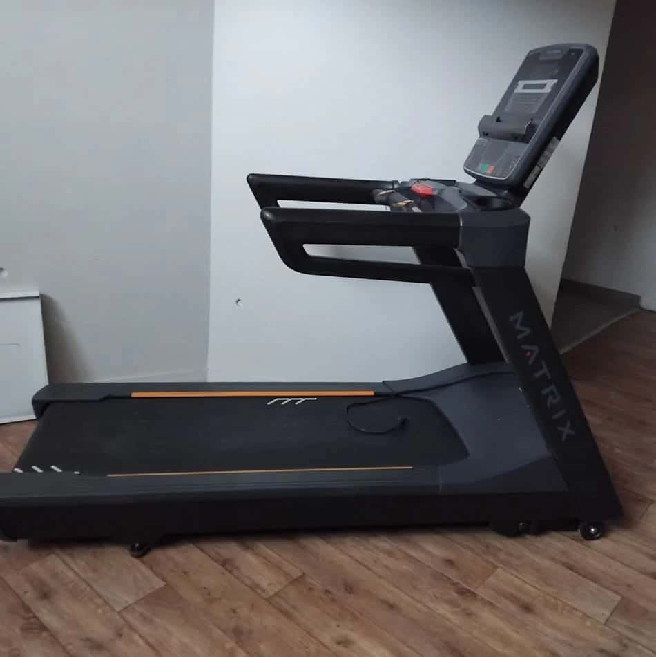 Tapis de course de maarque Matrix (n°5), MATRIX à Dieppe — photo 1