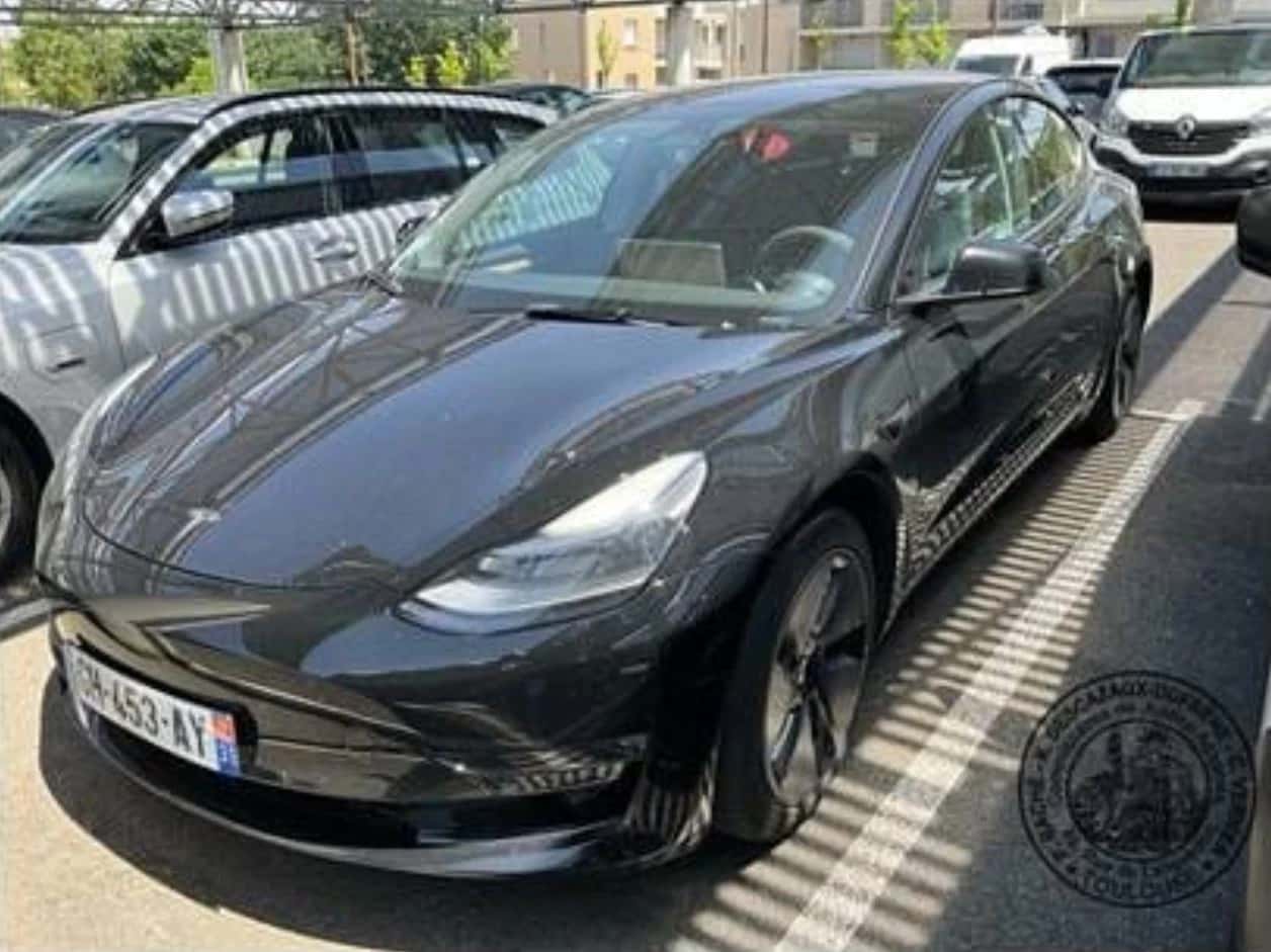 Tesla modèle 3, avec 86 081 km au compteur