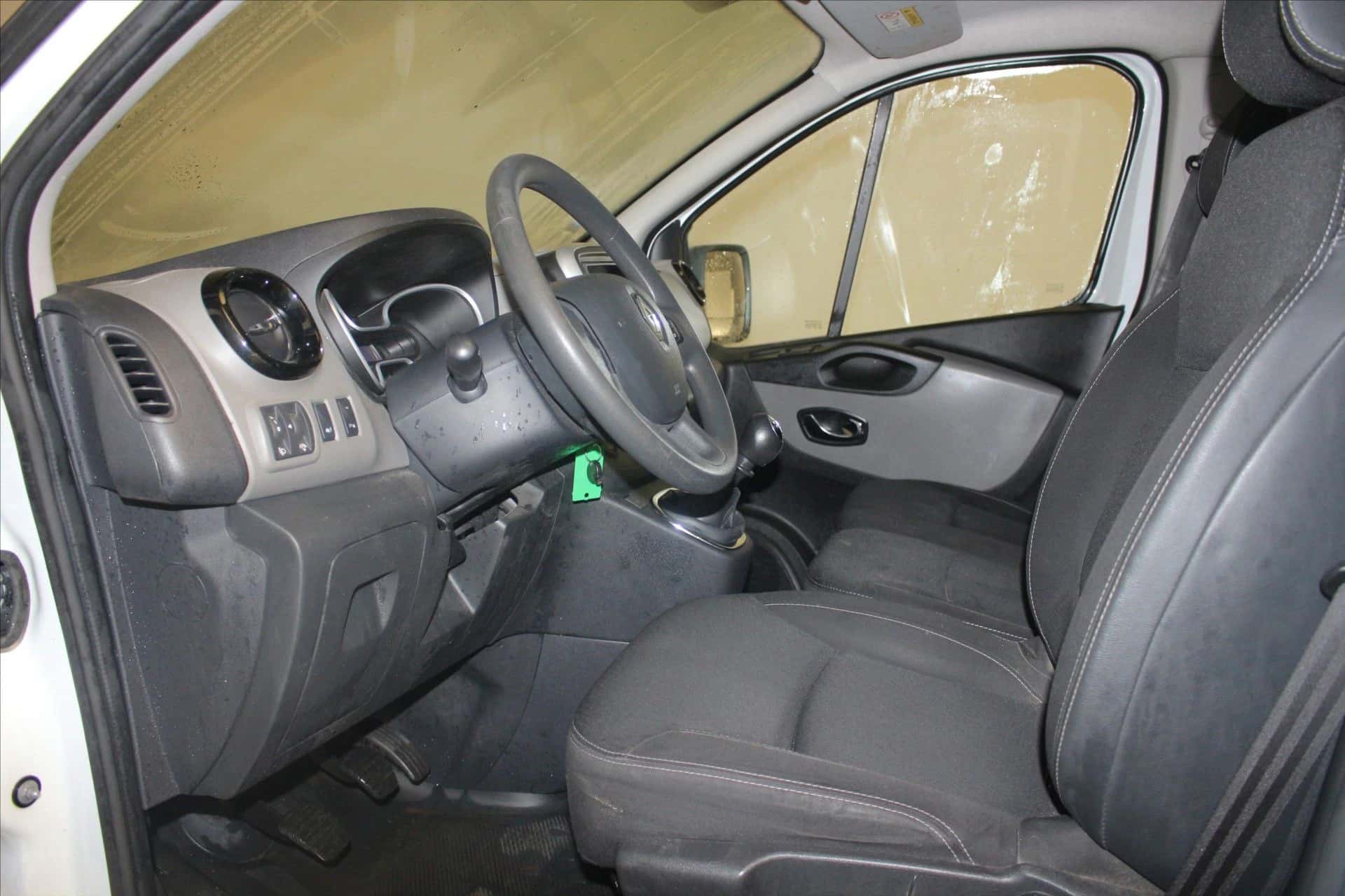 TRAFIC FGN L1H1 1000 KG DCI 95 E6, RENAULT · 2019 · 131 102 km · Diesel à Caudan — photo 1