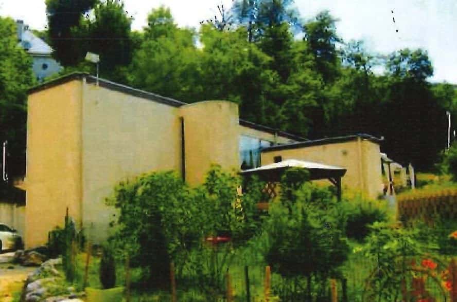 Une maison T7 de 280 m² avec piscine à Bresson, Bresson · 280.00 m² · 7 pièces à Bresson — photo 1