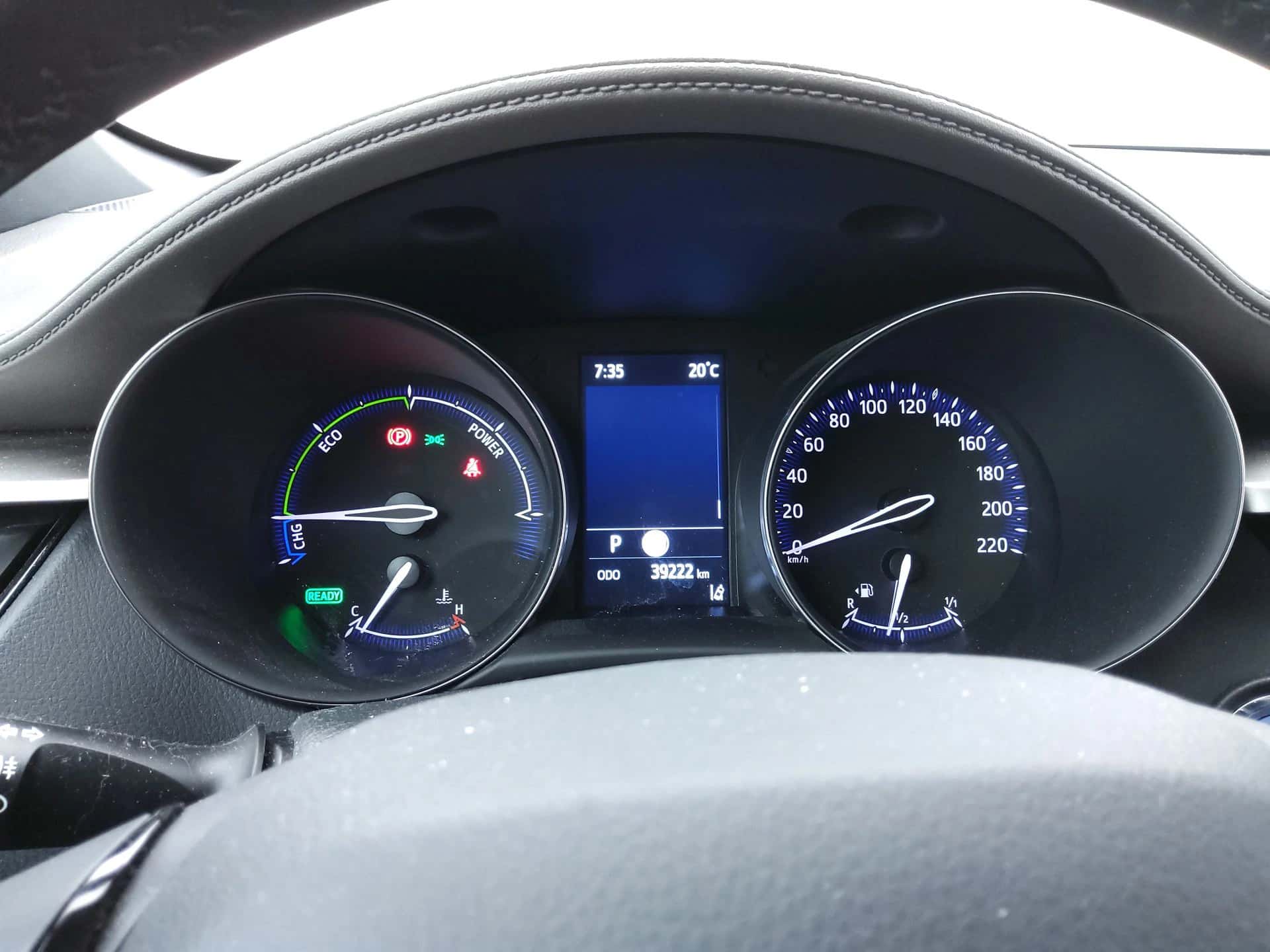 Usure habitacle…, TOYOTA · 2021 · 39231 km · Hybride à Bassens — photo 1