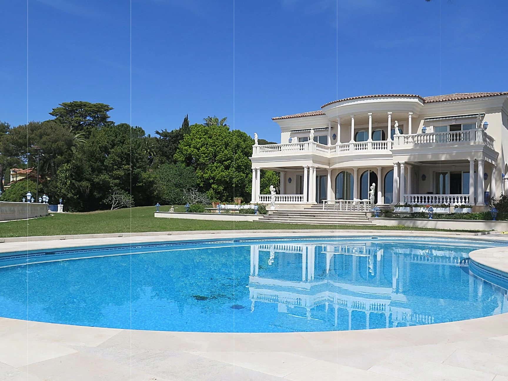 La Villa Piqu'Areste de 2800 m² au Cap d'Antibes