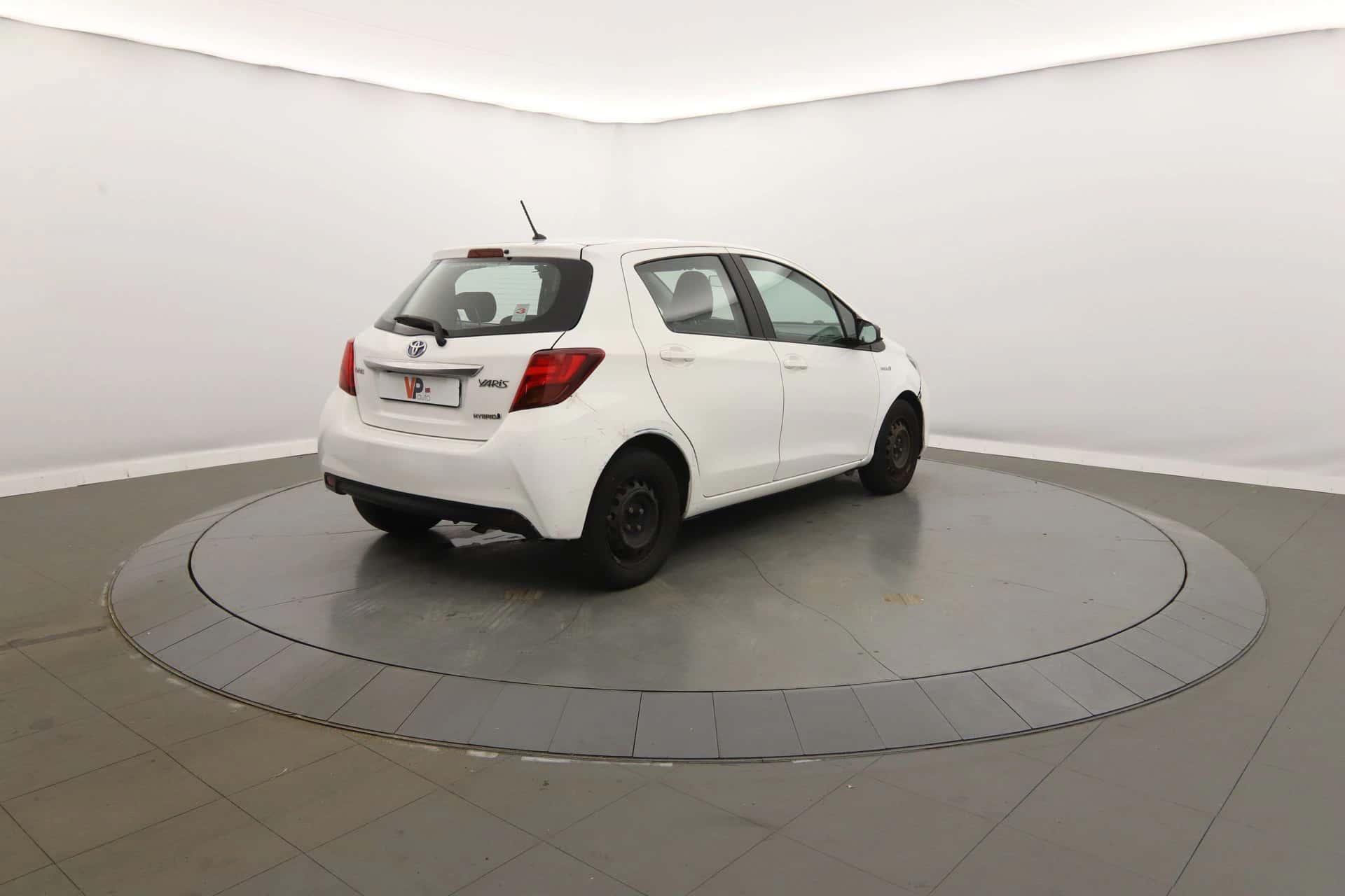 Yaris Hybride 100h Dynamic, TOYOTA · 2015 · 108646 km · Hybride à Valenton — photo 1