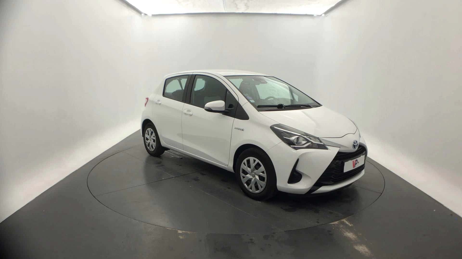 Yaris Hybride 100h, TOYOTA · 2019 · 50 316 km · Hybride à Miramas — photo 1