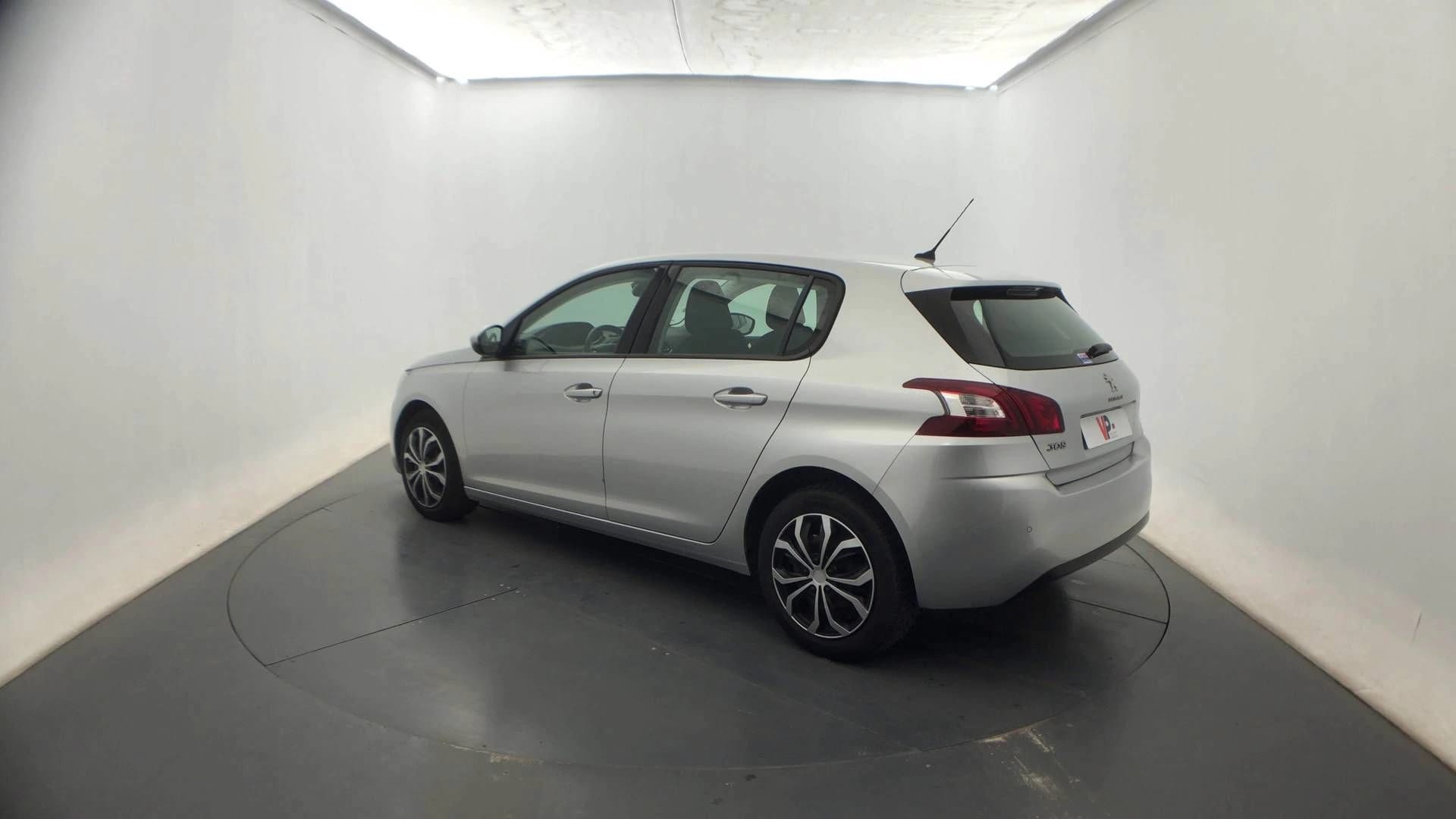 308 AFFAIRE 1.6 BLUEHDI 100 S&S BVM5 PREMIUM, PEUGEOT · 2017 · 176740 km · Diesel à Miramas — photo 1