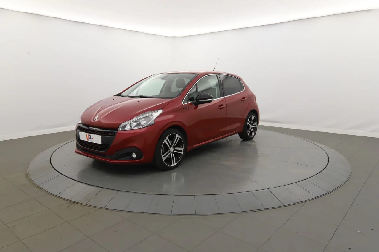 208 1.6 BlueHDi 100ch S&S BVM5 GT Line, PEUGEOT · 2015 · 65533 km · Diesel à Valenton — photo 1