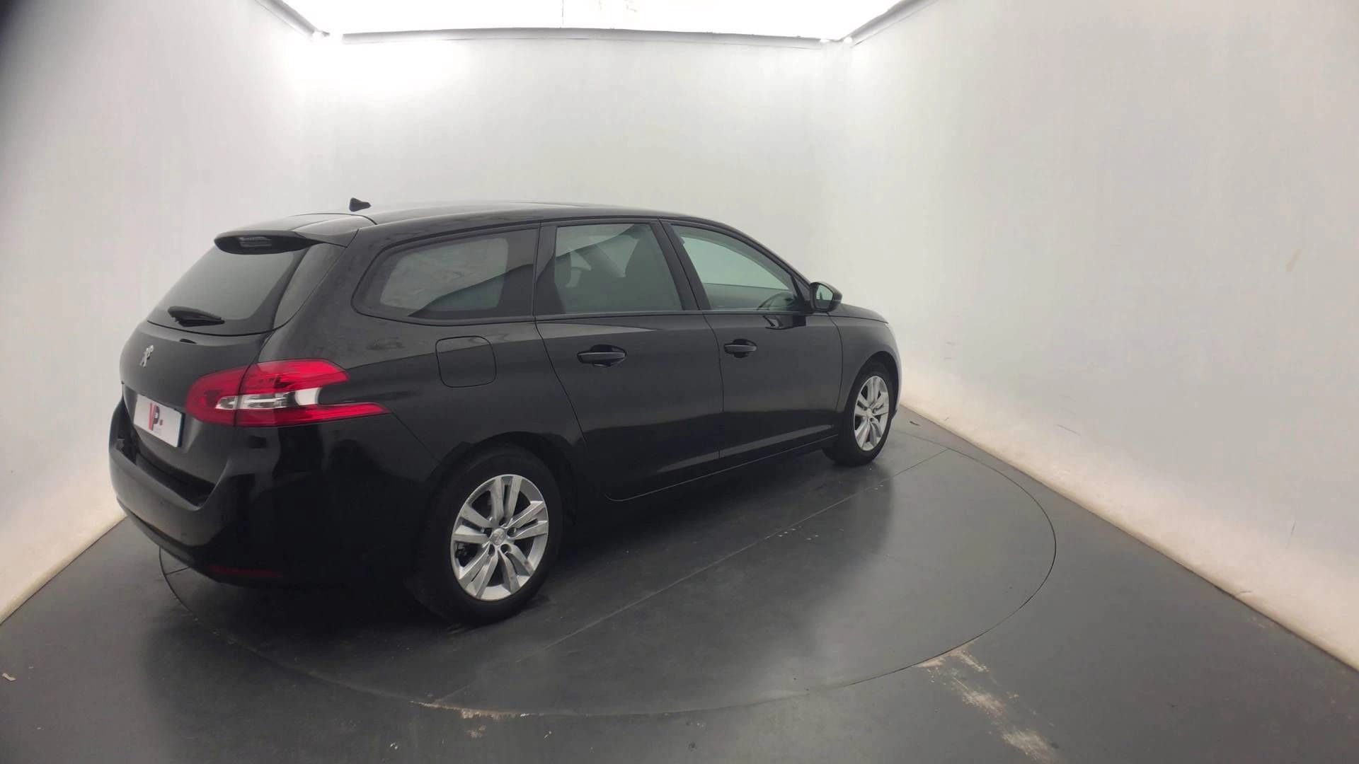 308 SW BlueHDi 130ch S&S BVM6, PEUGEOT · 2019 · 103 626 km · Diesel à Miramas — photo 1