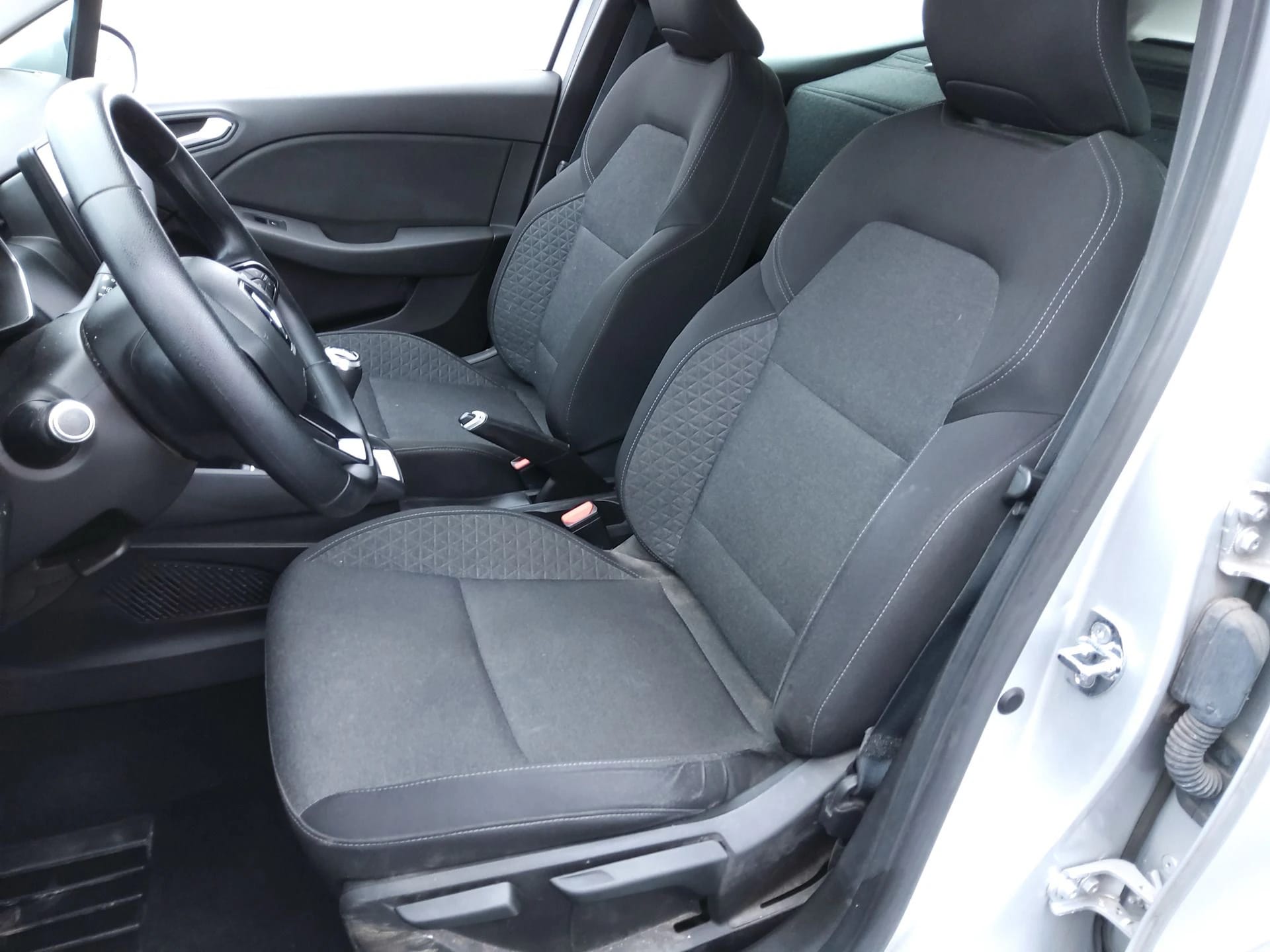 CLIO SOCIETE BLUE DCI 85, RENAULT · 2020 · 111 160 km · Diesel à Bassens — photo 1