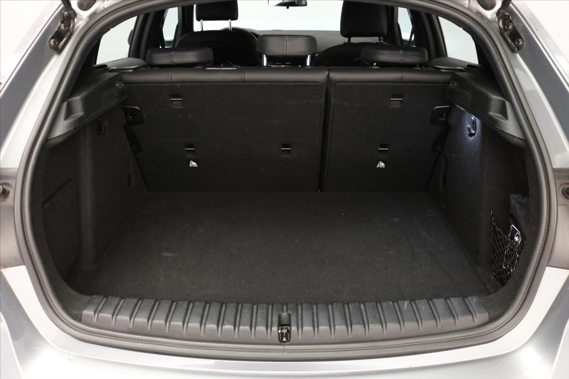 118i 136 ch DKG7, BMW · 2022 · 44 945 km · Essence à Vertou — photo 1