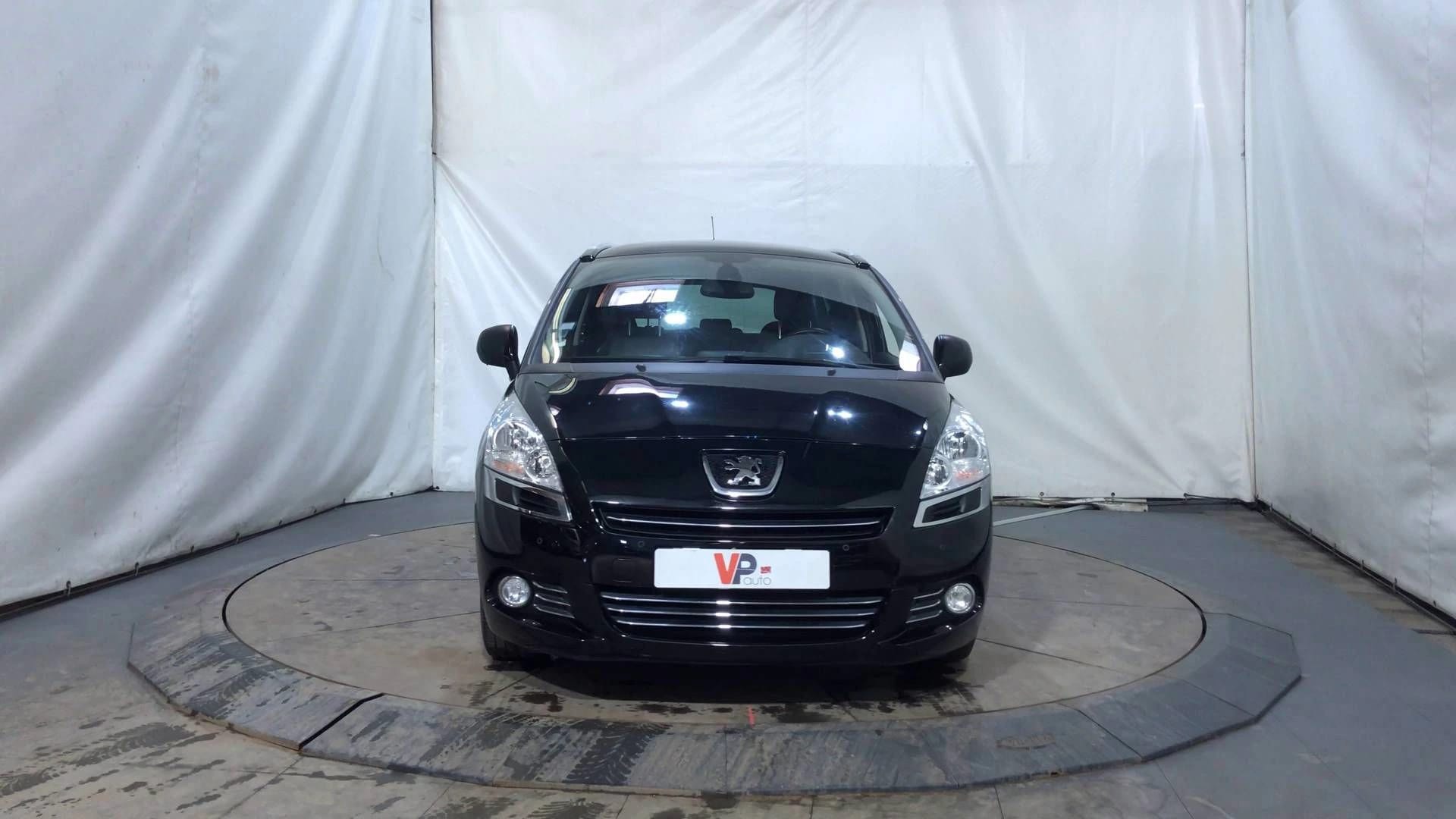 5008 1.6 HDi 110ch FAP BVM6, PEUGEOT · 2010 · 166 128 km · Diesel à Anceaumeville — photo 1