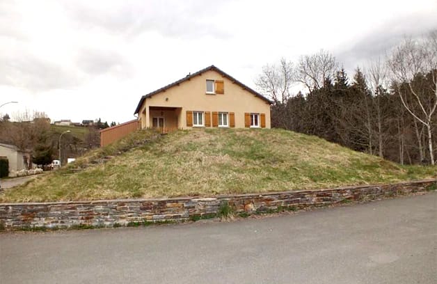Maison à Le Bleymard (48), Le Bleymard à Le Bleymard — photo 1