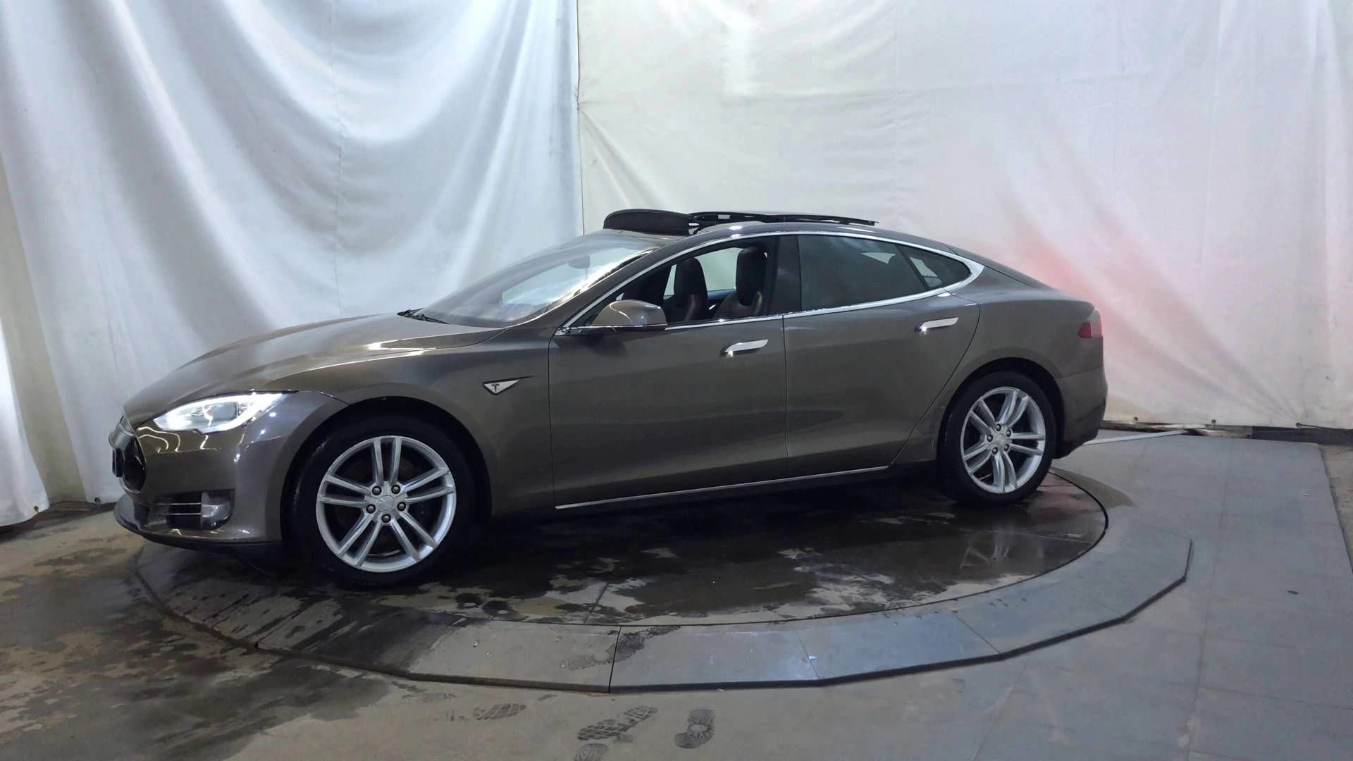 MODEL S 90 kWh, TESLA · 2016 · 102 225 km · Electrique à Anceaumeville — photo 1
