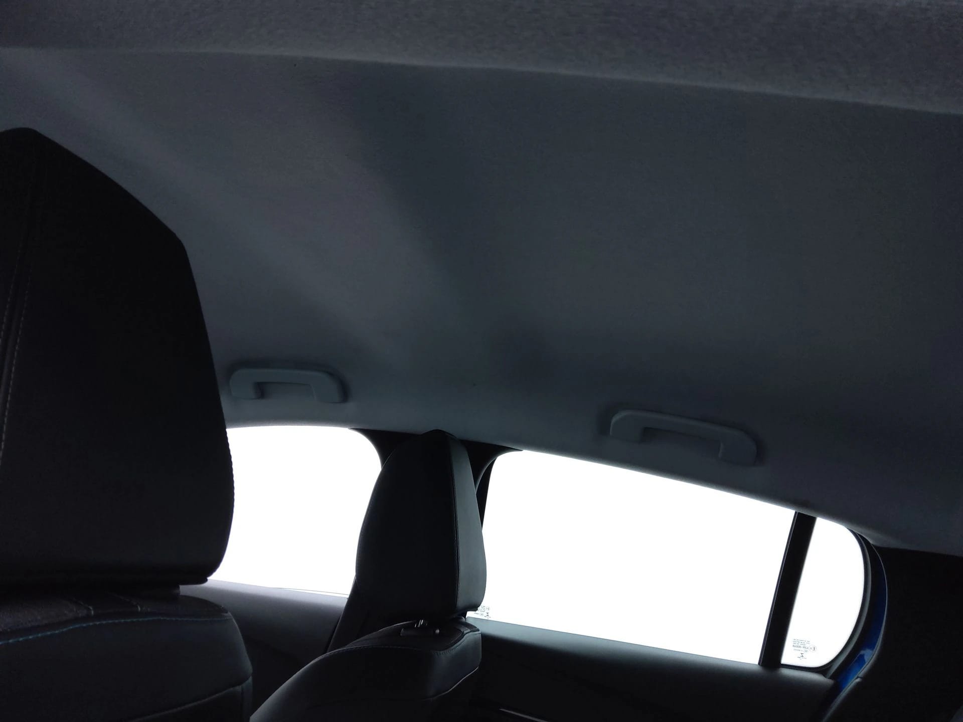 208 PureTech 100 S&S EAT8 Allure, PEUGEOT · 2019 · 73001 km · Essence à Caudan — photo 1
