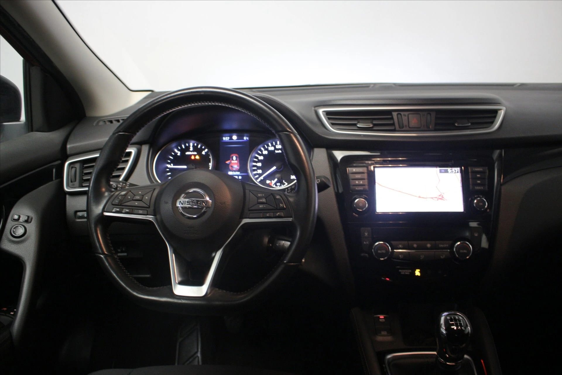 Qashqai 1.5 dCi 115, NISSAN · 2019 · 105 743 km · Diesel à Caudan — photo 1