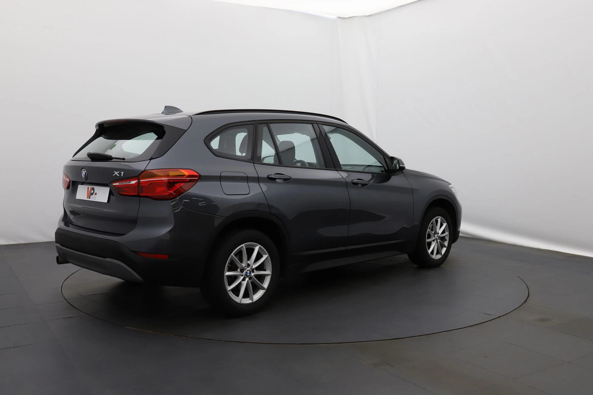 X1 sDrive 16d 116 ch, BMW · 2017 · 65 417 km · Diesel à Caudan — photo 1