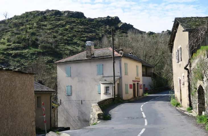 Ensemble immobilier à Vebron (48) à Vebron