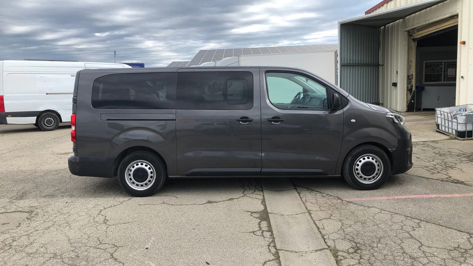 Proace Combi Long 1.5L 120 D-4D BVM6 Dynamic, TOYOTA · 2020 · 81275 km · Diesel à Miramas — photo 1