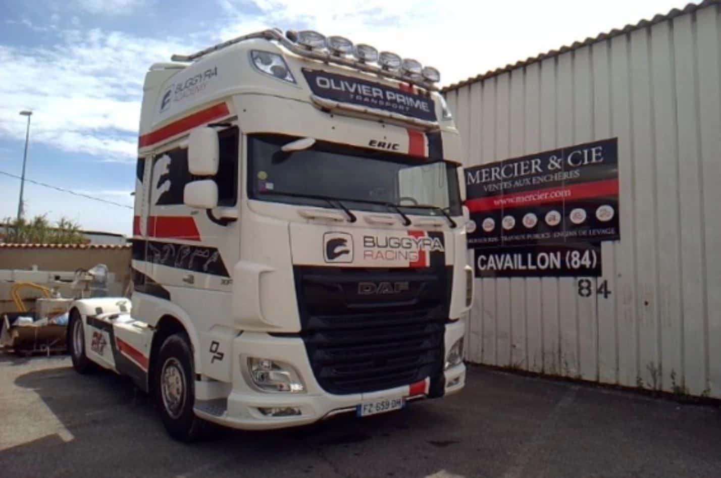 Tracteur Routier DAF TR, année 2021, ayant 251917 km au compteur à Vendeville